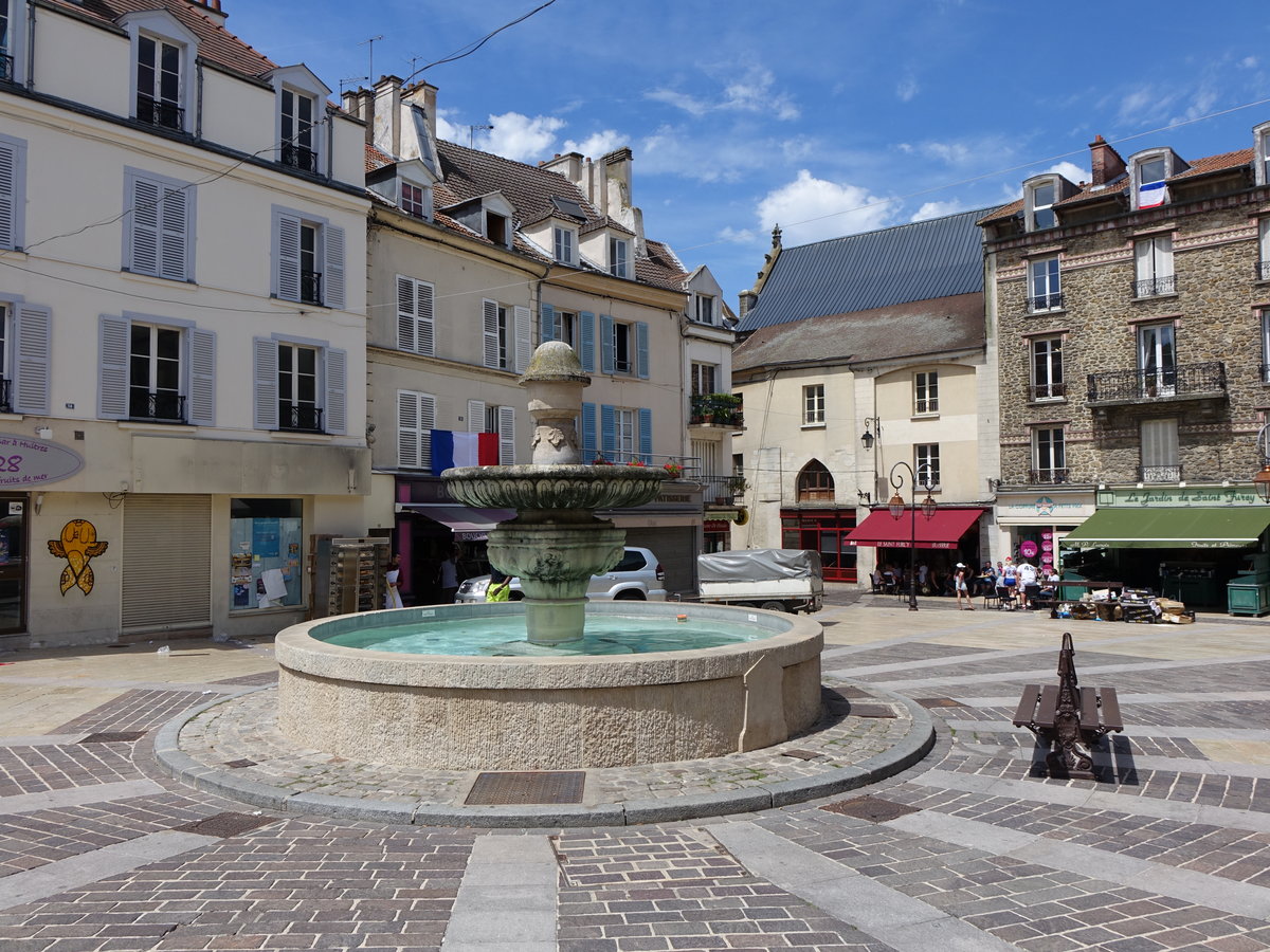 Lagny-sur-Marne, Brunnen am Place de la Fontaine (10.07.2016)