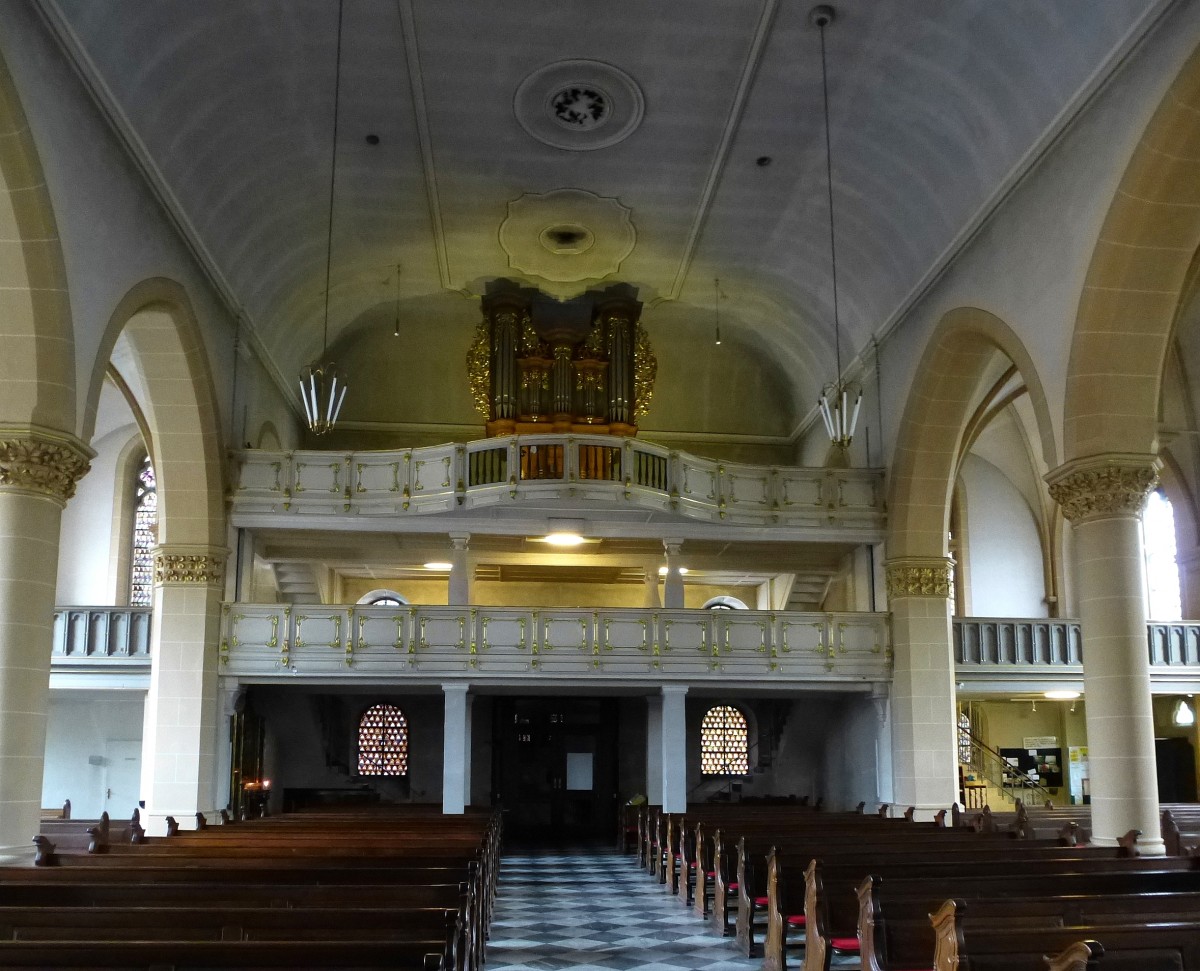 Lahnstein, Blick zur historischen Stumm-Orgel von 1742 in der St.Martinus-Kirche, Sept.2014