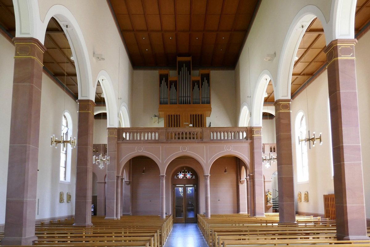 Lahr-Sulz, Blick zur Orgelempore in der Kirche St.Peter und Paul, Juli 2019