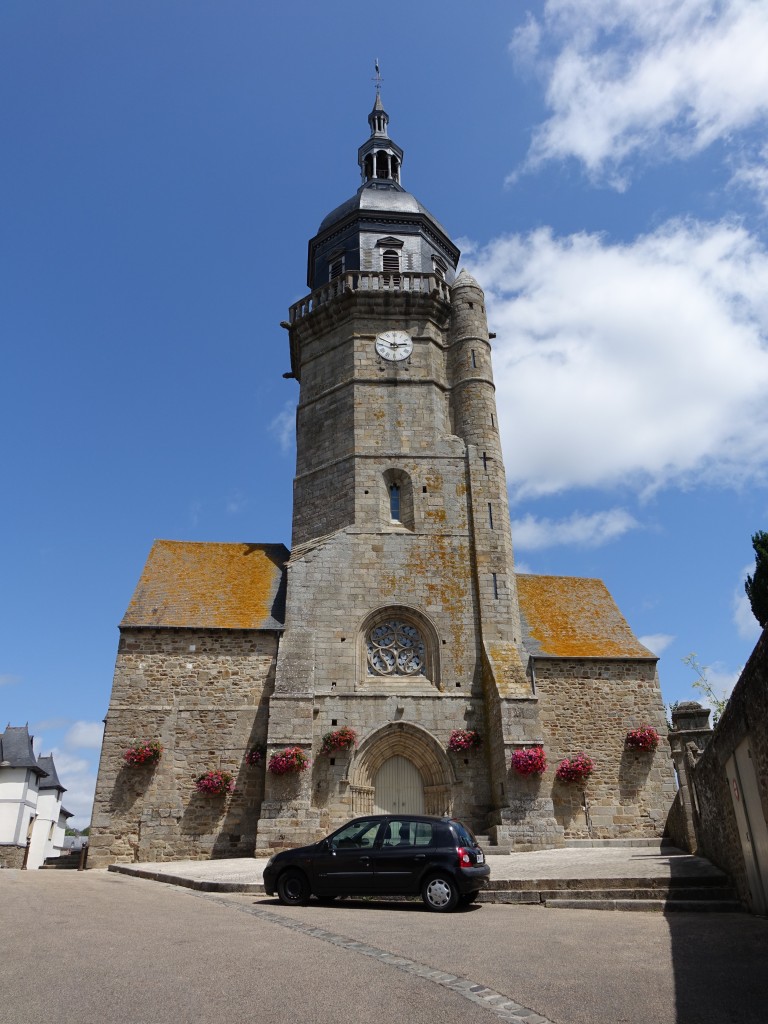 Lamballe, St. Jean Kirche, erbaut von 1341 bis 1367 (13.07.2015)