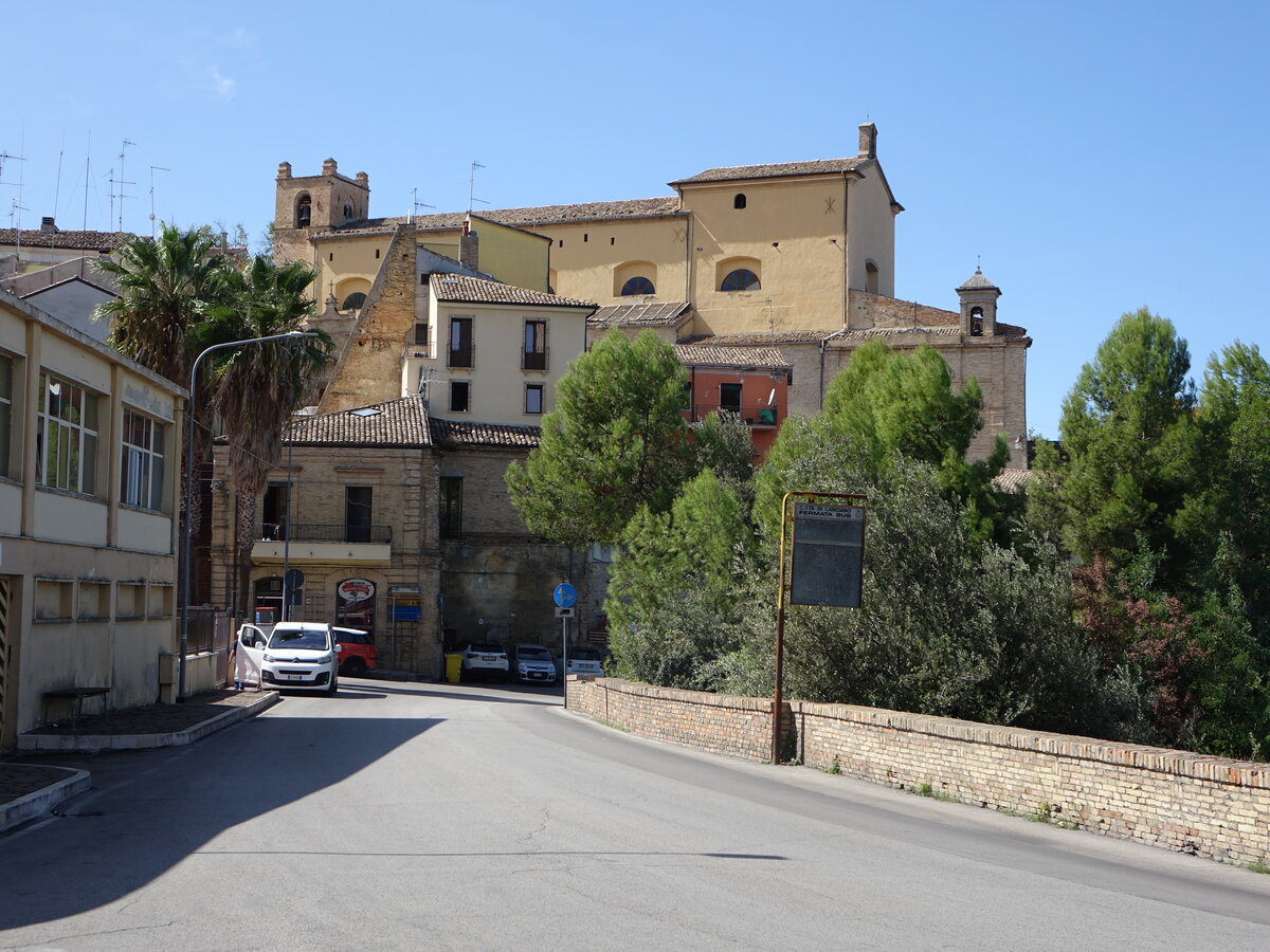 Lanciano, Pfarrkirche San Rocco, erbaut im 16. Jahrhundert (16.09.2022)