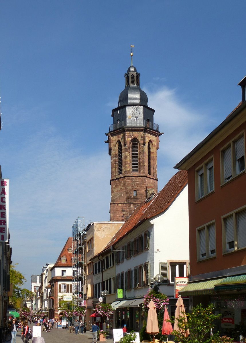 Landau, Blick durch die Marktstrae, rechts die Stiftskirche, Sept.2017