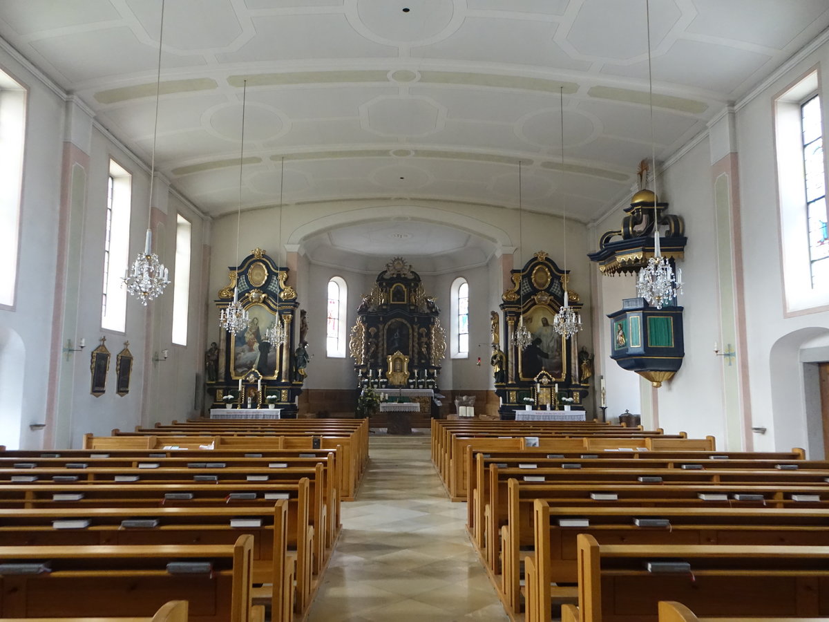 Langdorf, Innenraum der katholische Pfarrkirche St. Maria Magdalena, erbaut 1924 (05.11.2017)