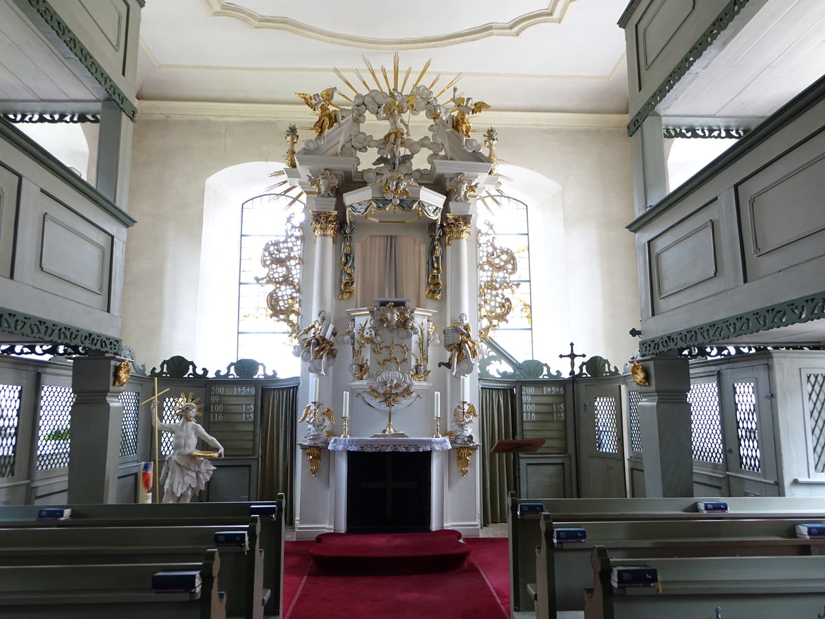 Langenau, Kanzelaltar in der Ev. St. Christophorus Kirche (14.04.2017)