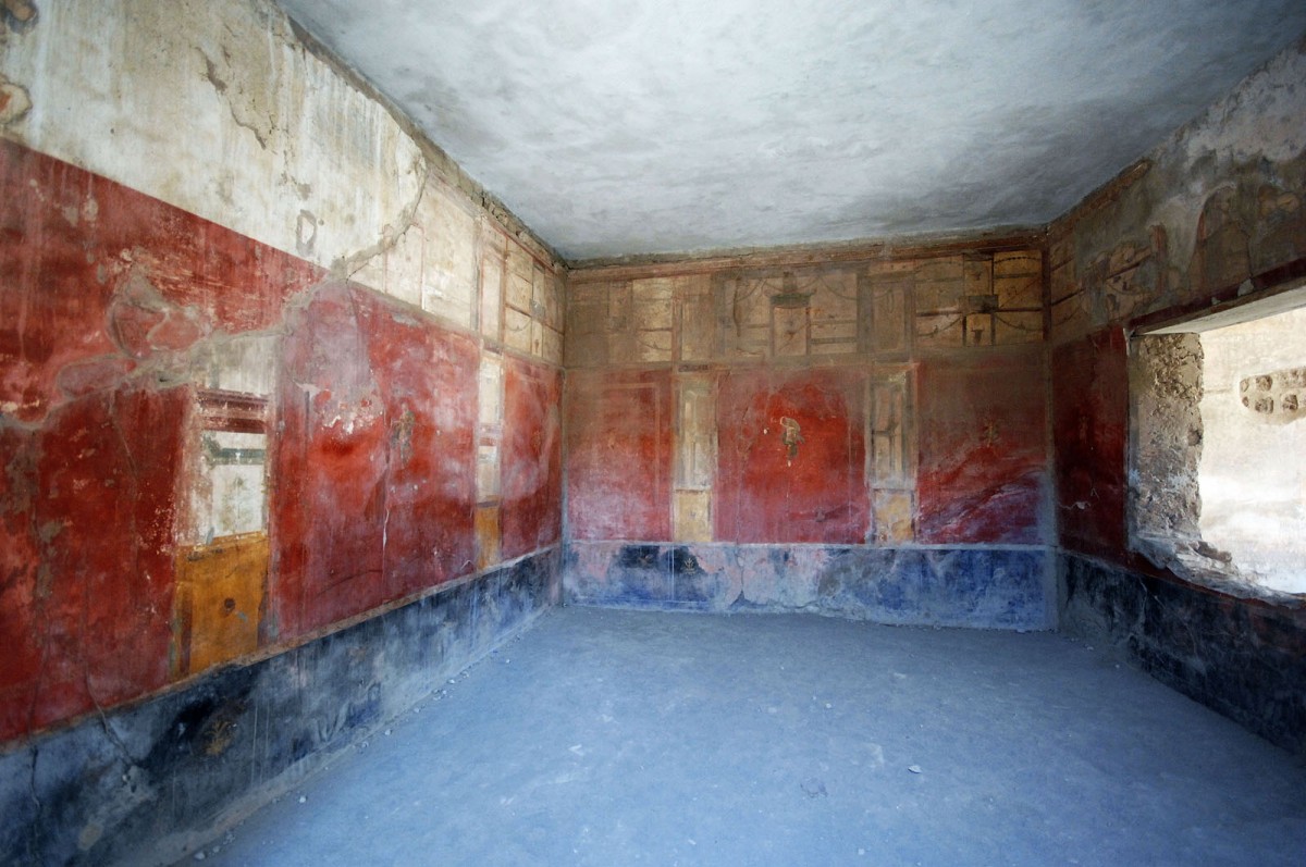 Lararium in Pompeji. Aufnahmedatum: 24. Juli 2011.