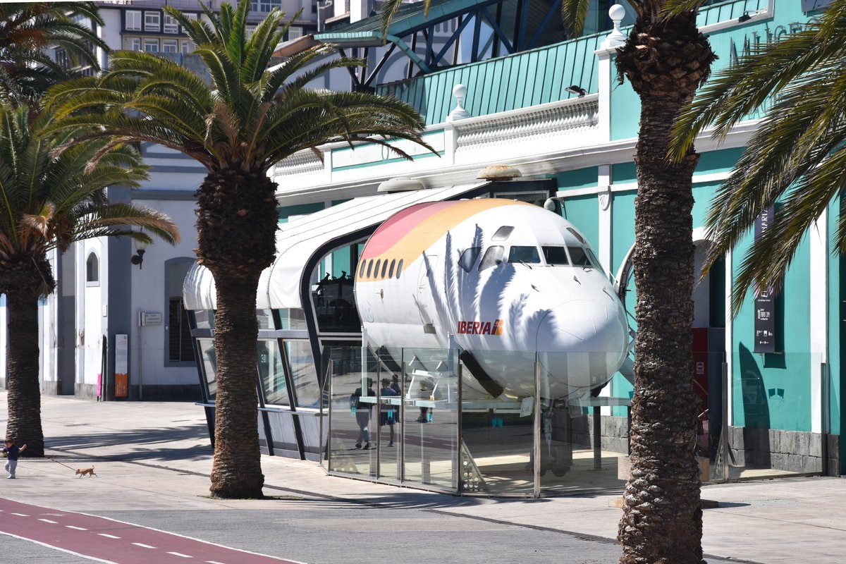 LAS PALMAS DE GRAN CANARIA (Provincia de Las Palmas), 03.04.2016, vor dem Museo Elder de la Ciencia y la Tecnologa