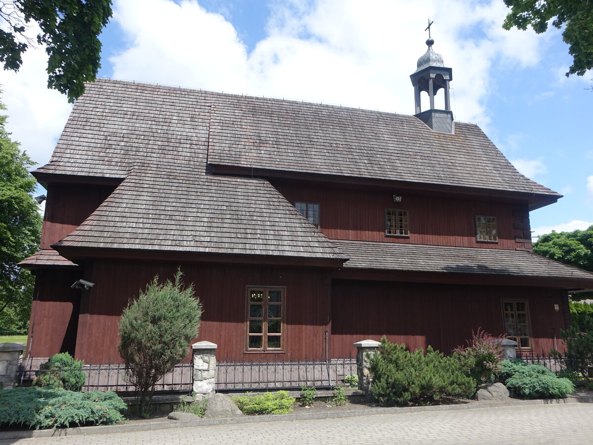 Lask, Holzkirche Hl. Geist, erbaut 1666 durch Piotr Czołchański (13.06.2021)