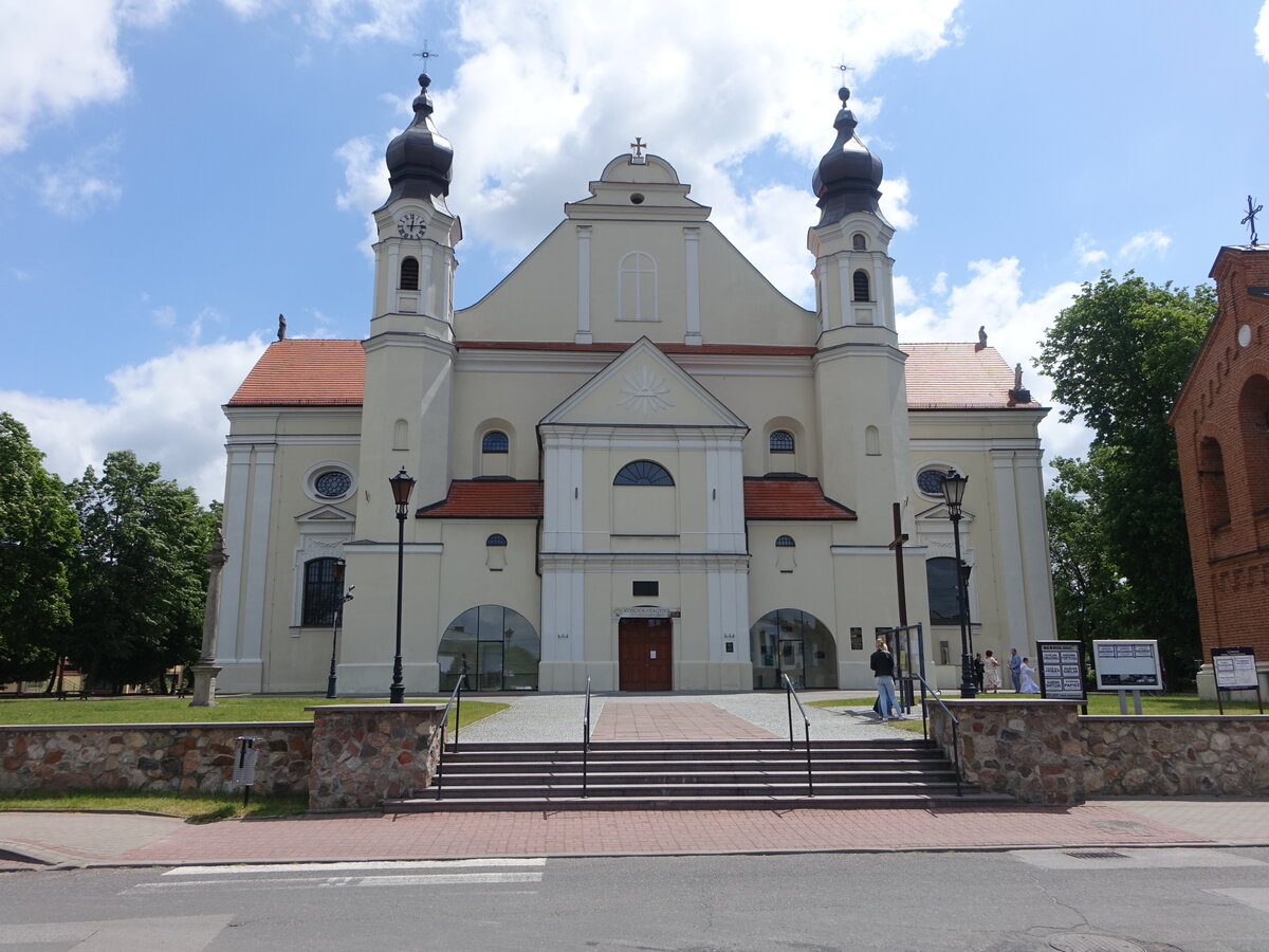 Lask, Kollegiatskirche, erbaut bis 1525 durch Jan Laski, barockisiert im 18. Jahrhundert (13.06.2021)