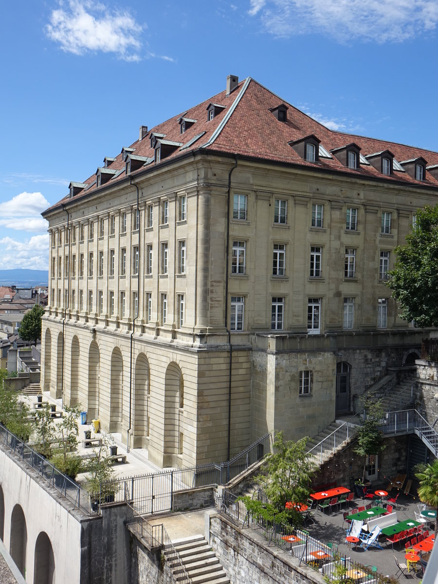 Lausanne, Hospital de la Mercerie in der Rue Pierre Viret (05.08.2017)