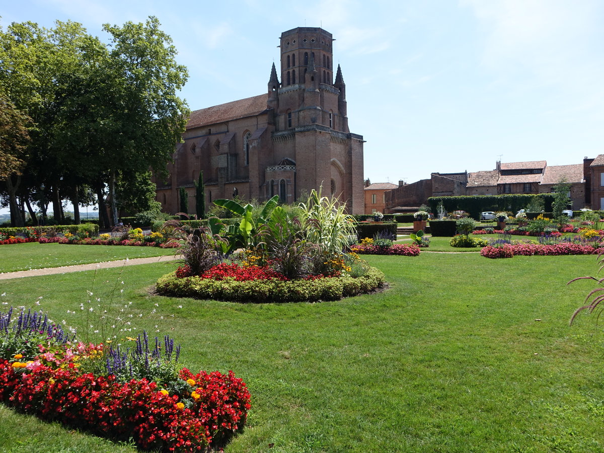 Lavaur, Kathedrale Saint Alanus, erbaut im 13. Jahrhundert (30.07.2018)