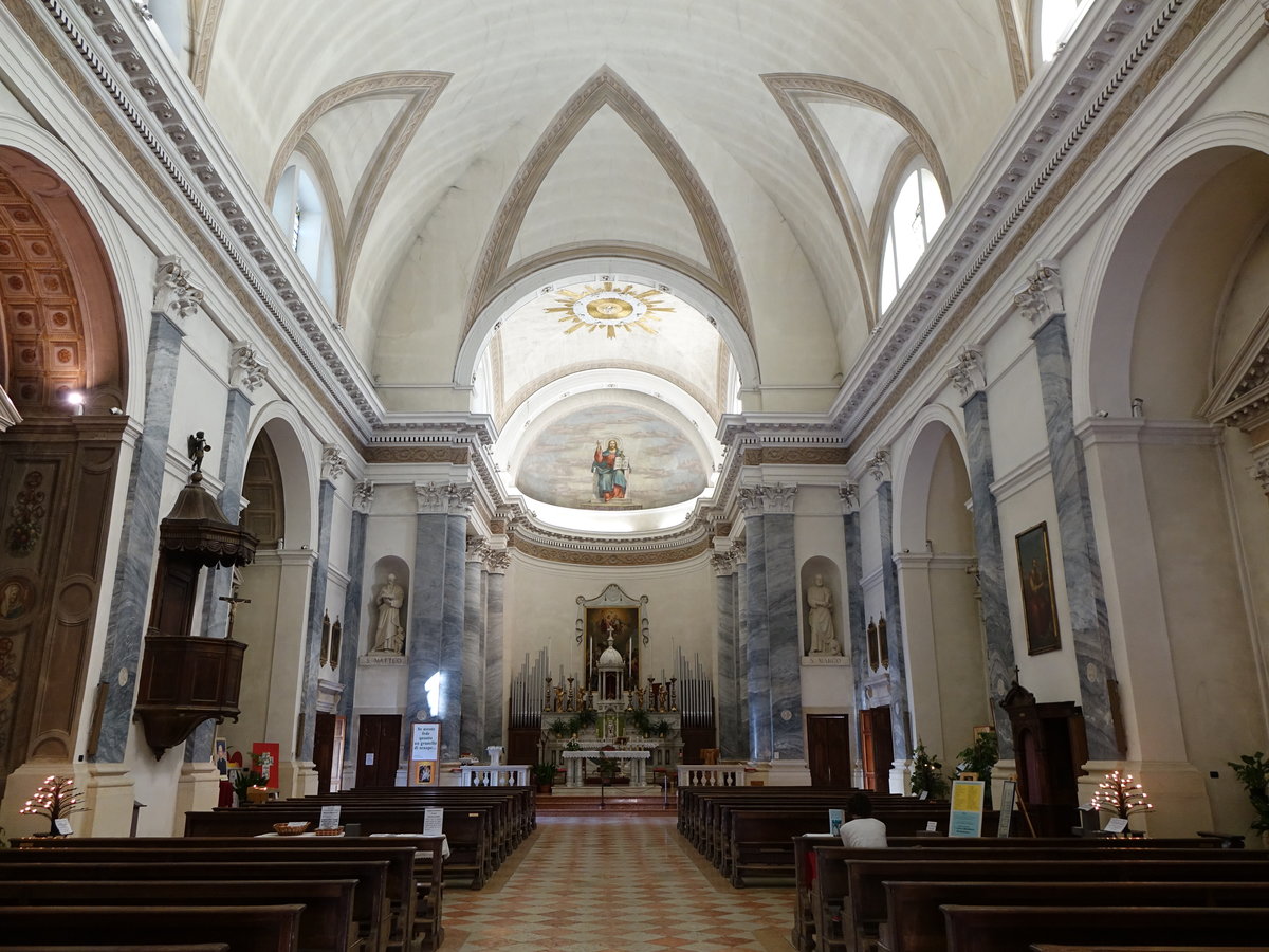 Lazise, Innenraum der Kirche St. Zeno e Martino, Altarbild von C. Dusi (07.10.2016)