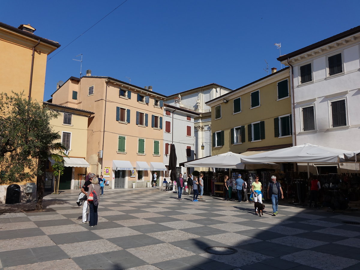 Lazise, Via Porta San Zeno (07.10.2016)