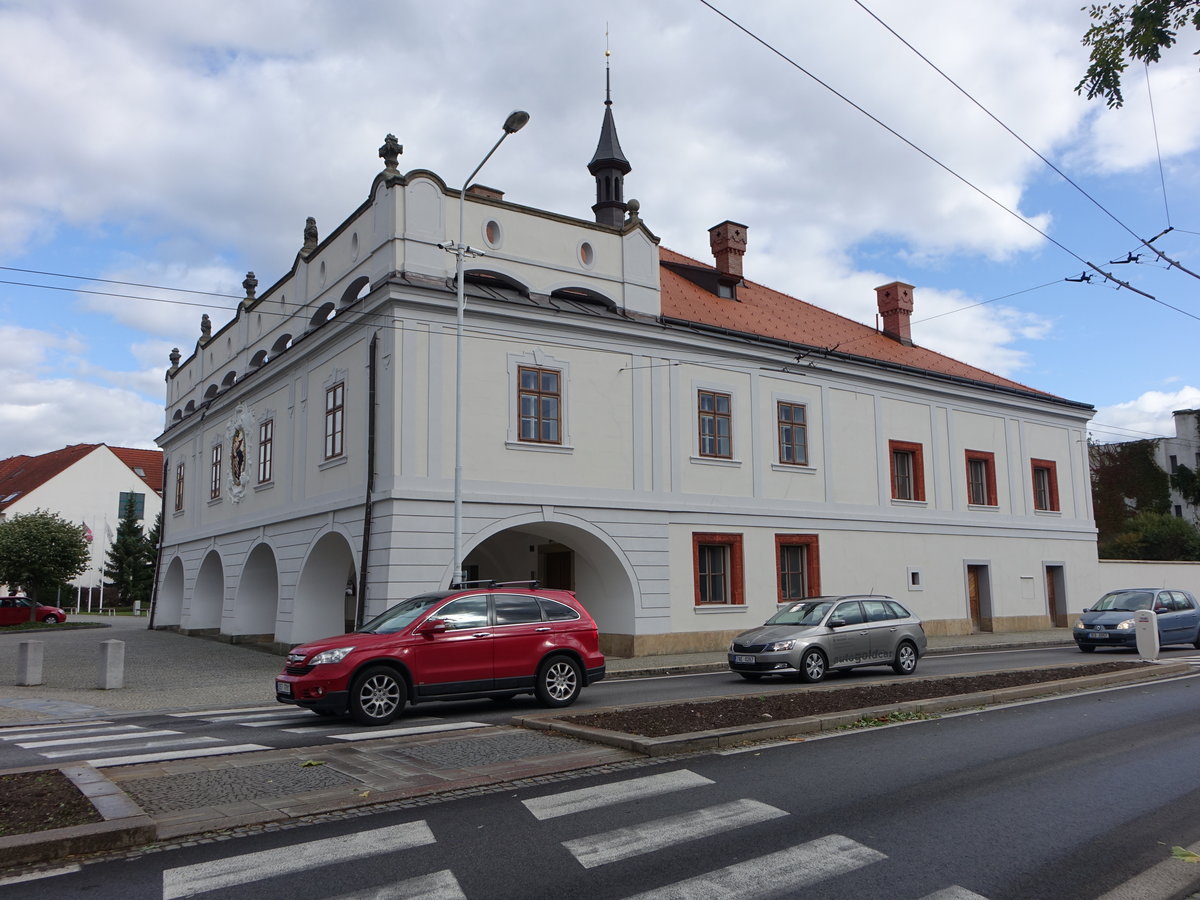Lazne Bohdanec / Bohdanetsch, Rathaus am Masarykovo Namesti (30.09.2019)