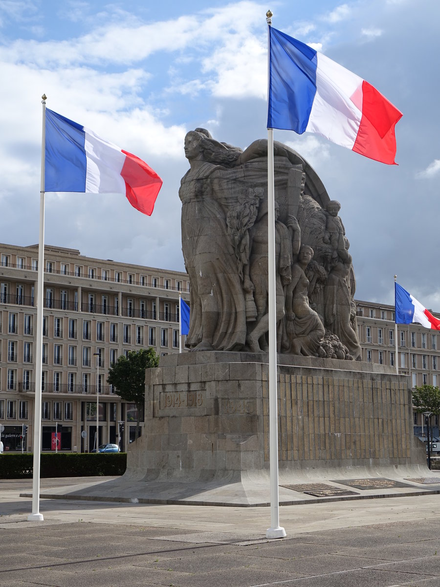 Le Havre, Weltkriegsdenkmal am Quai George V. (14.07.2016)