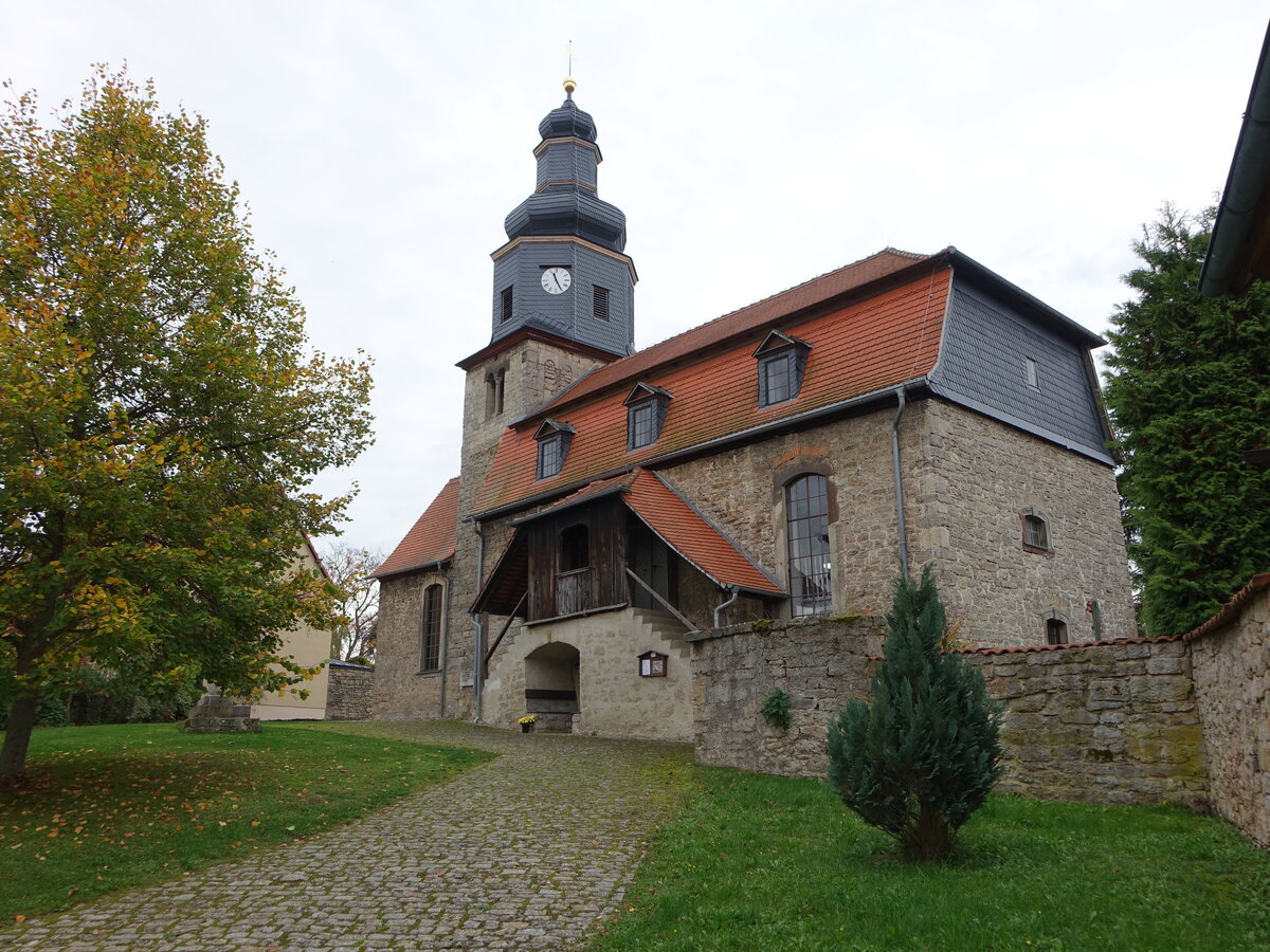 Lehnstedt, evangelische Magdalenenkirche, erbaut im 12. Jahrhundert (21.10.2022)