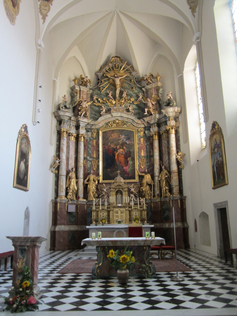 Leibnitz, Hochaltar der Stadtpfarrkirche St. Jakob (21.08.2013)
