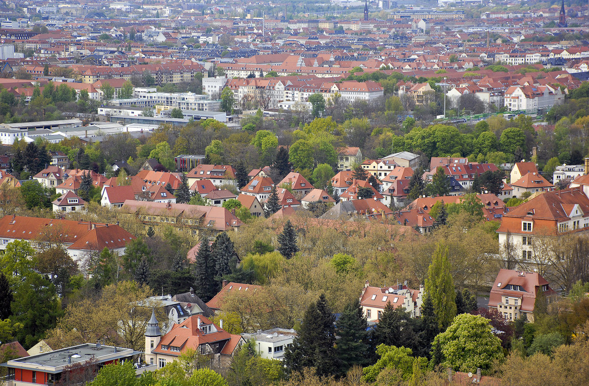 Leipzig-Sttteritz vom Vlkerschlachtdenkmal aus gesehen. Aufnahme: 29. April 2017.