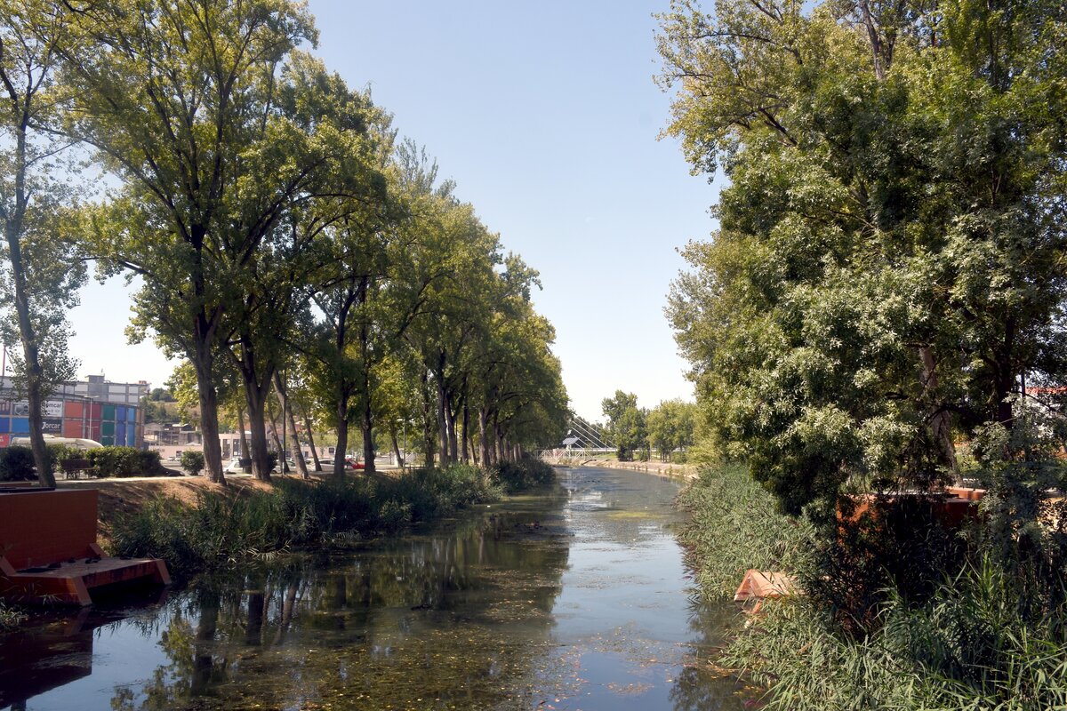 LEIRIA (Concelho de Leiria), 23.08.2019, am Flsschen Lis, auf dessen Nordseite ein neues Stadtviertel entstanden ist