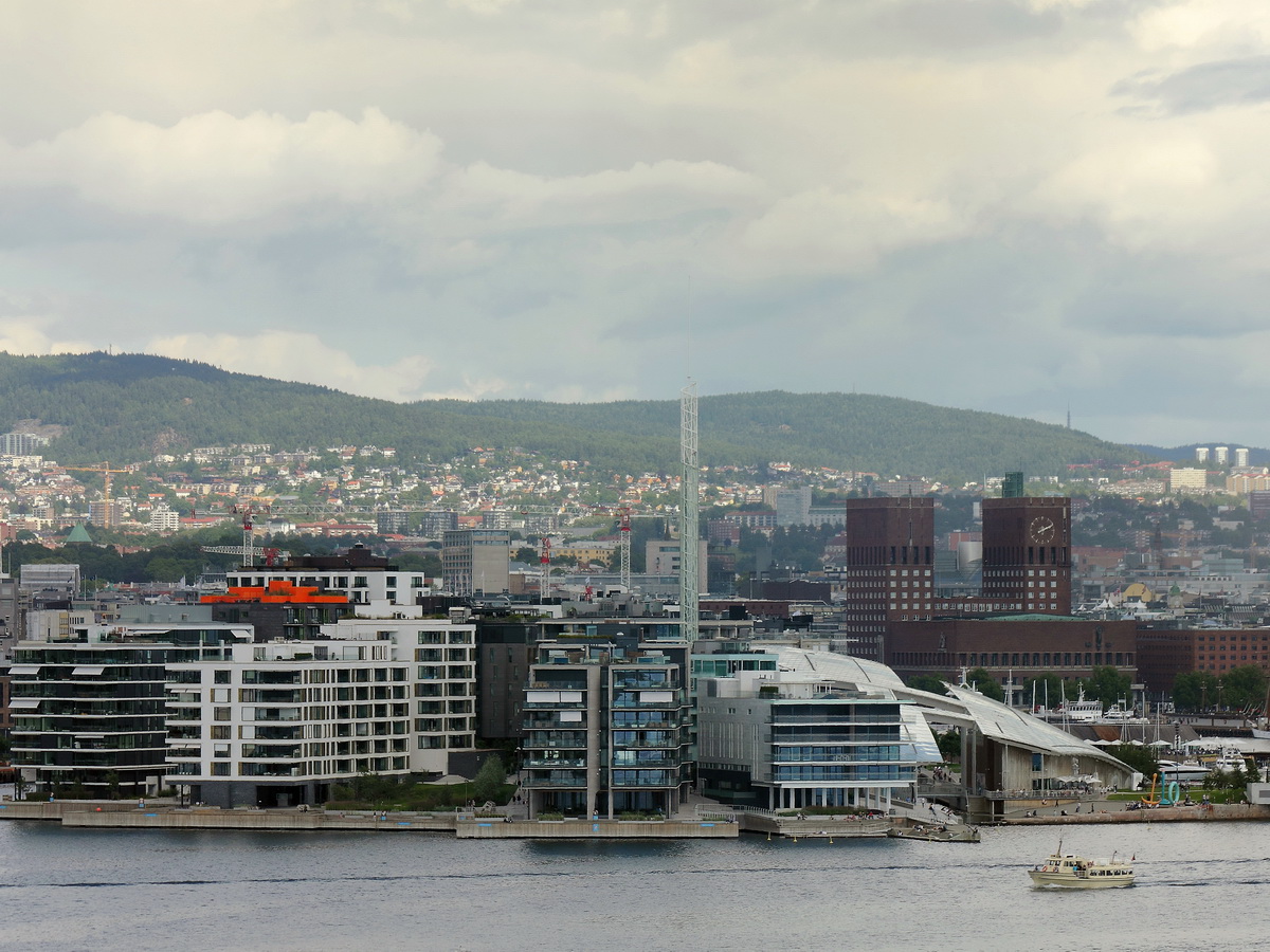 Letze Blick auf Oslo bei der Ausfahrt mit der Fhre COLOR Fantasy in Richtung Kiel am 06. Juli 2016.