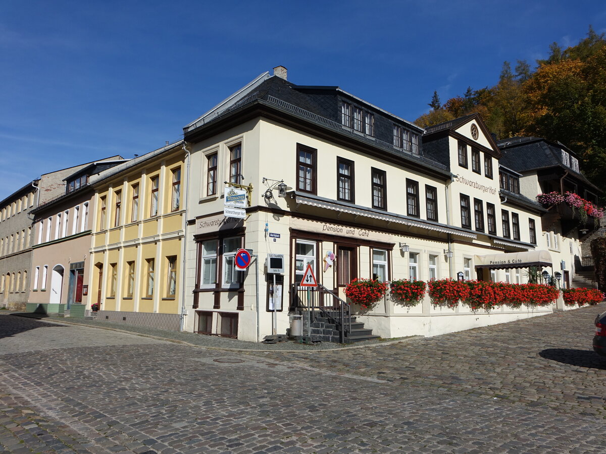 Leutenberg, Hotel Schwarzburger Hof an der Hauptstrae (17.10.2022)