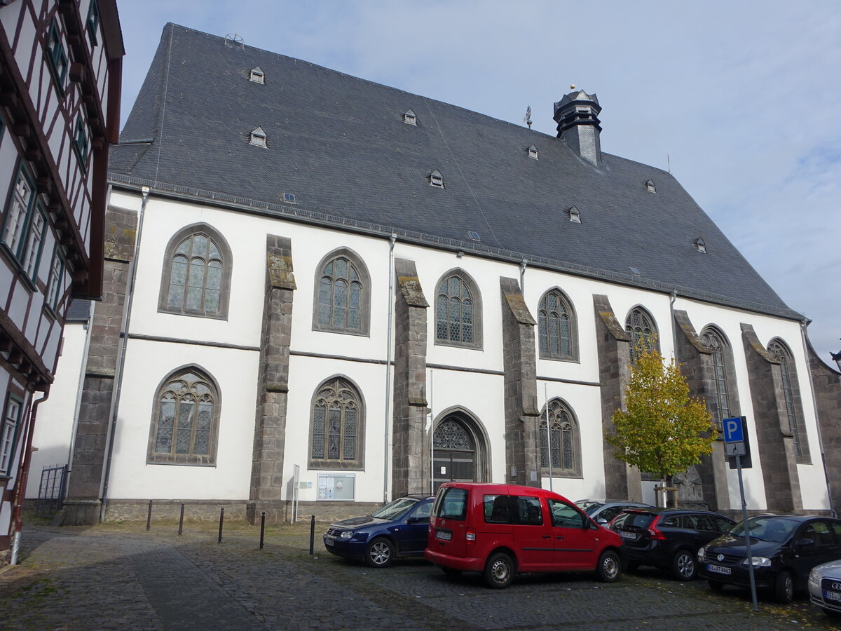Lich, evangelische Marienkirche, erbaut von 1510 bis 1537 (31.10.2021)