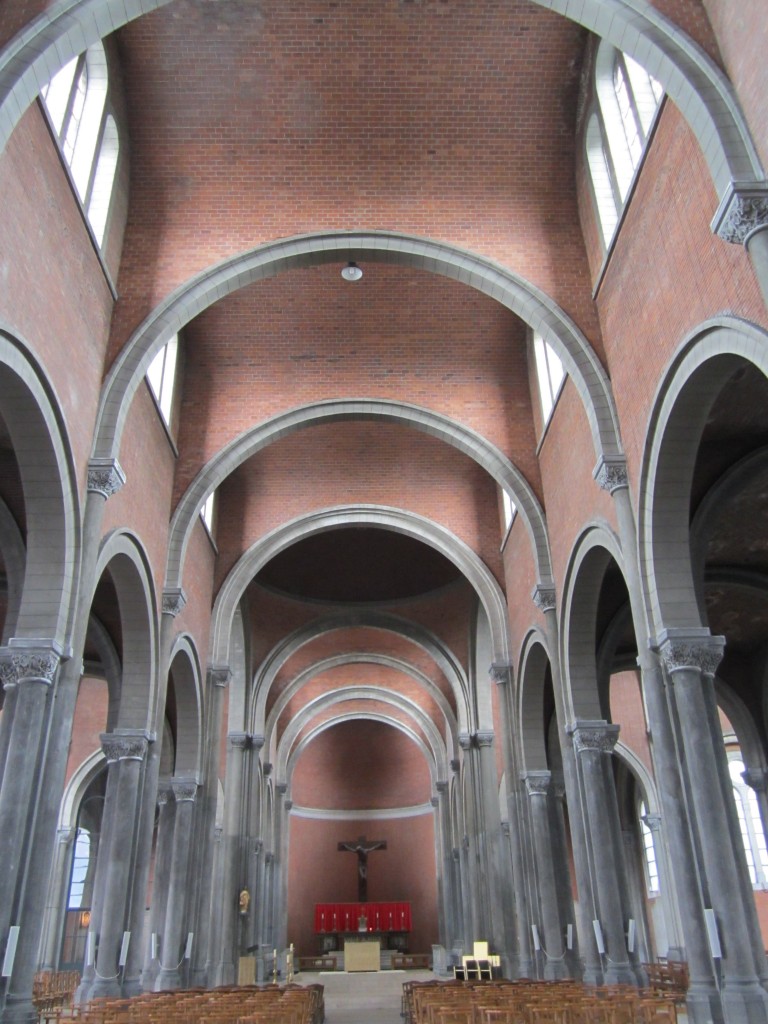 Lille, Inneres der Kirche St. Pierre und St. Paul (30.06.2014)