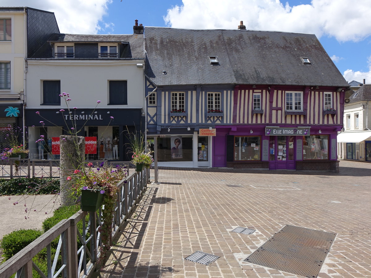 Lillebonne, Place Sadi Carnot (14.07.2016)