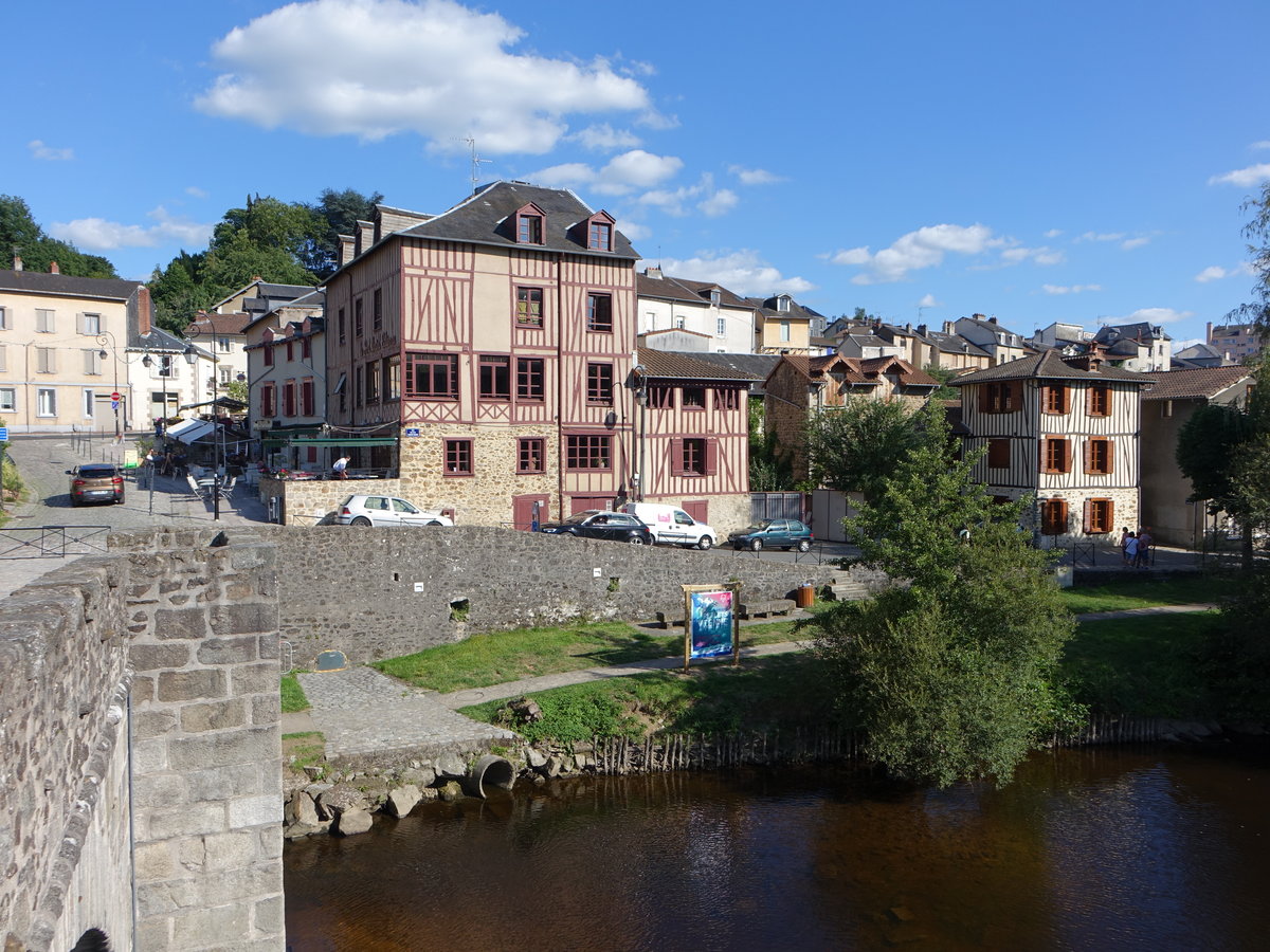 Limoges, Fachwerkhuser an der Rue du Clos Sainte-Marie (14.07.2017)