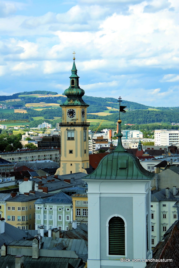 Linz, Ansichten vom Landhausturm ... aufgenommen am 5.7.2014