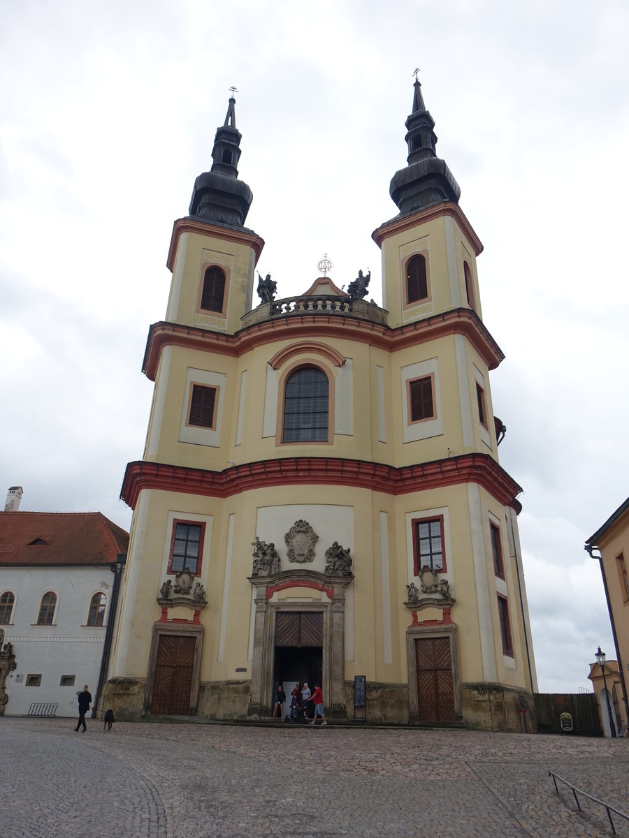 Litomysl / Leitomischl, Piaristenkirche Auffindung des heiligen Kreuzes, erbaut ab 1714 nach Plnen von Giovanni Battista Alliprandi (29.06.2020)