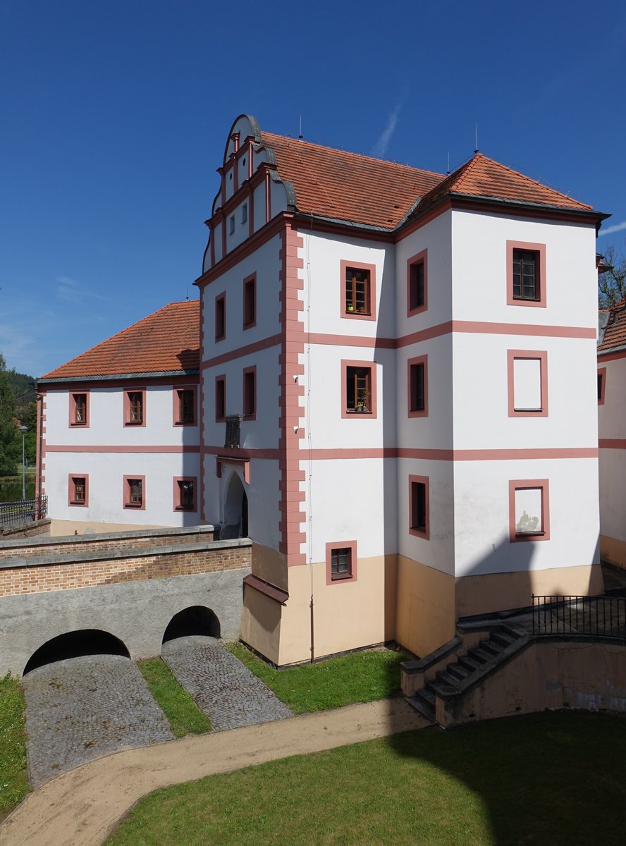 Lnare/ Schlsselburg, Schloss, erbaut im 16. Jahrhundert durch die Ritter ze Lnř (02.06.2019)