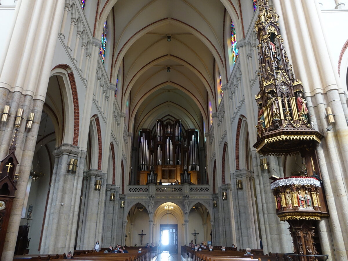 Lodz, Eisenbarth Orgel von 1978 in der Kathedrale St. Stanislaus (13.06.2021) 