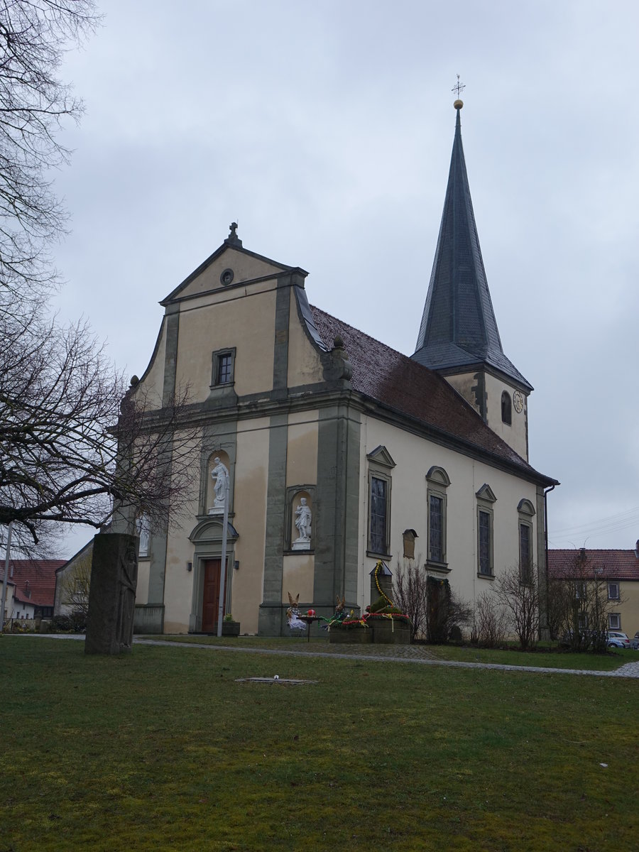 Lffelsterz, kath. St. gidius Kirche, Chorturmkirche, Turm und Sakristei 1612, Langhaus von 1732 (25.03.2016)