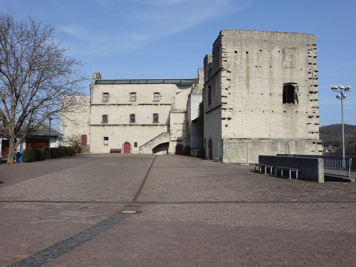 Lhnberg, Schloss Ruine Laneburg, erbaut ab 1324 (13.03.2022)