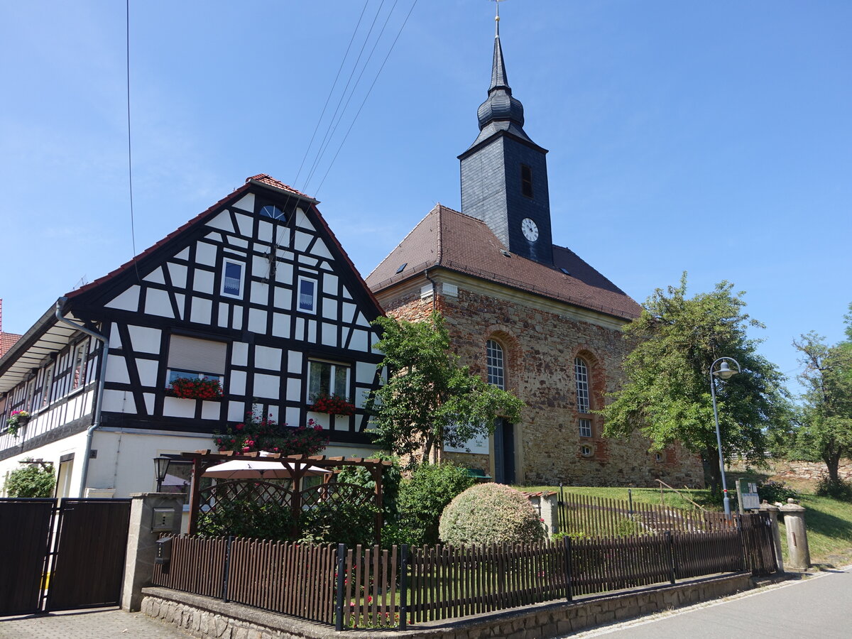 Lohma, evangelische Dorfkirche mit Dachreiter, erbaut 1738 (24.06.2023)