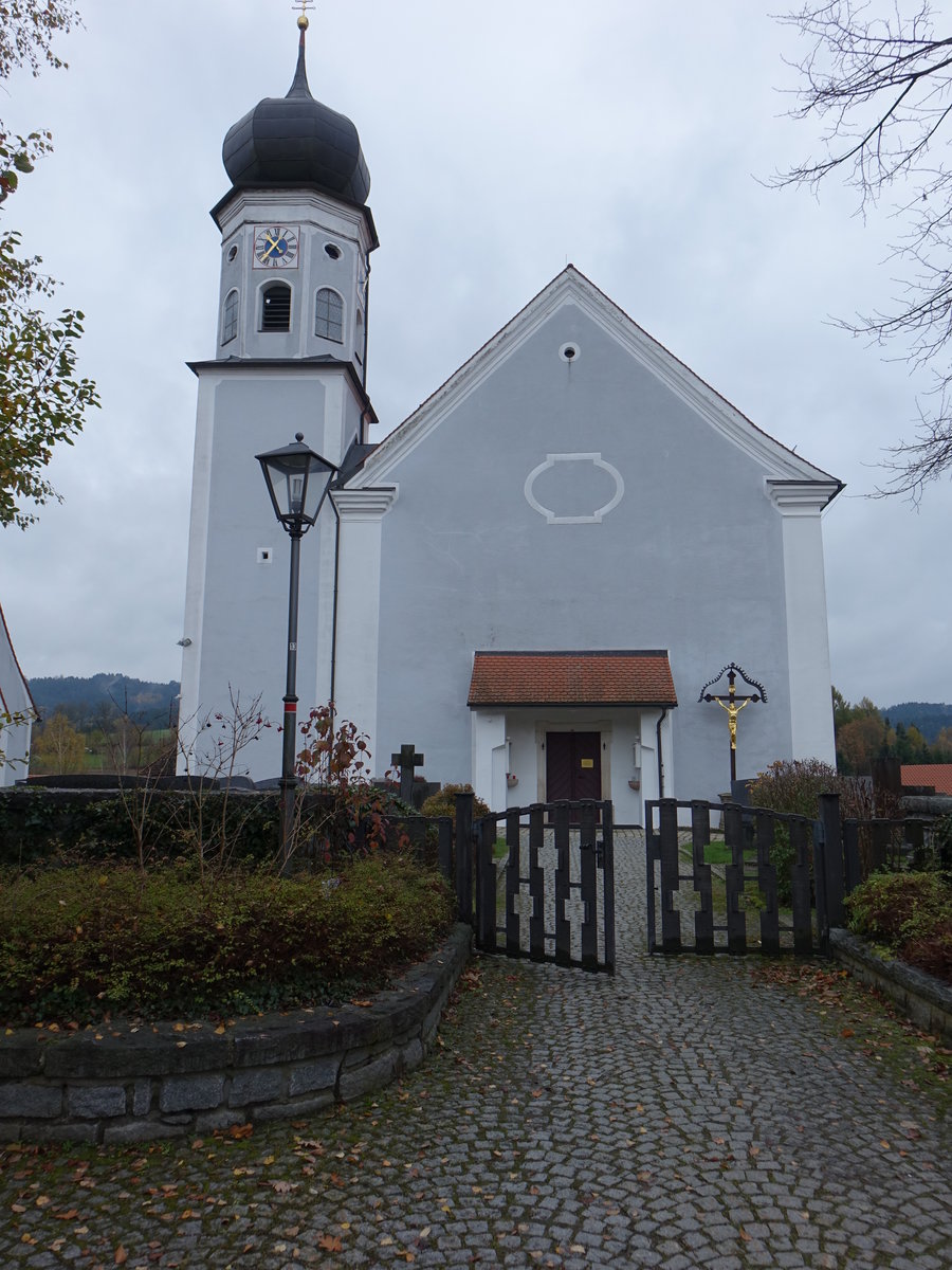 Loitzendorf, Pfarrkirche St. Margareta, erbaut von 1721 bis 1723 durch Johann Sohrer (06.11.2017)