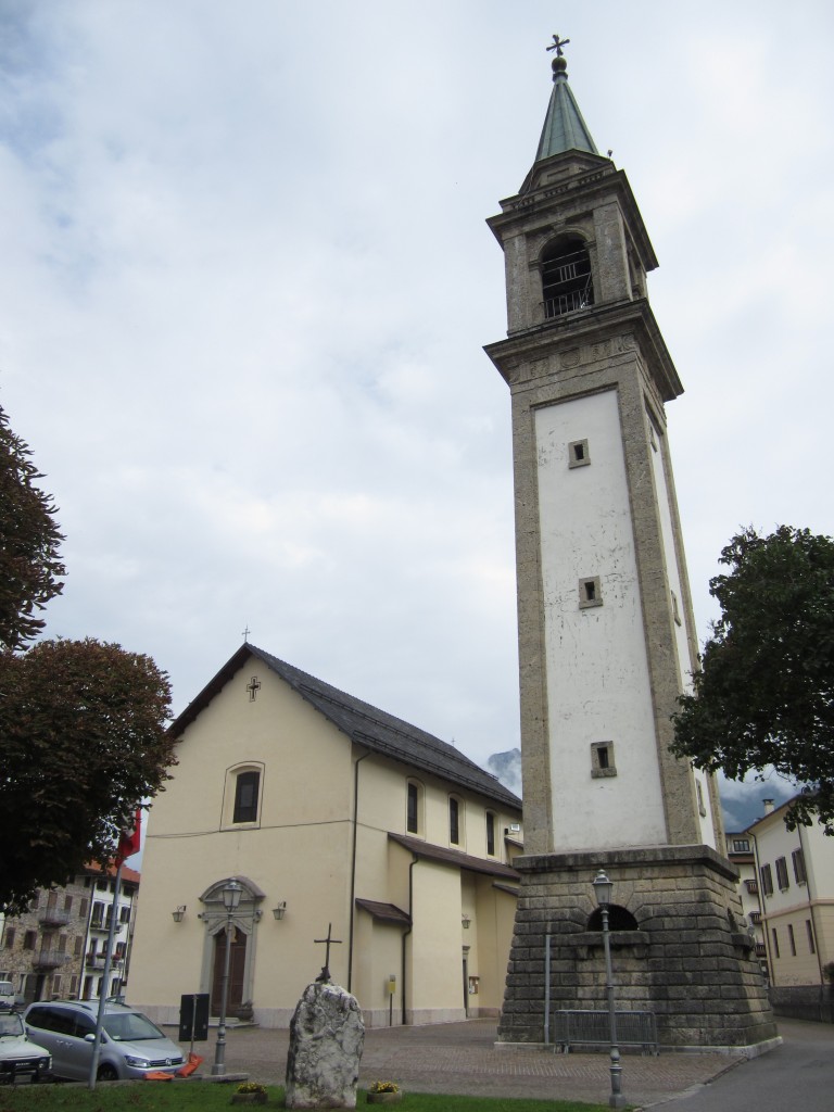 Lorenzago di Cadore, Kirche St. Ermagora e Fortunato, erbaut von 1755 bis 1758 (20.09.2014)