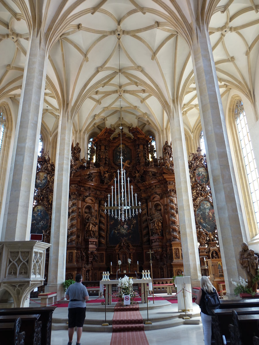 Louny / Laun, Hochaltar in der kath. Pfarrkirche St. Nikolaus (27.06.2020)
