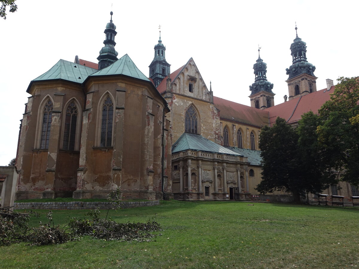 Lubiaz / Leubus, Klosterkirche St. Valentin, erbaut von 1734 bis 1745 (15.09.2021)