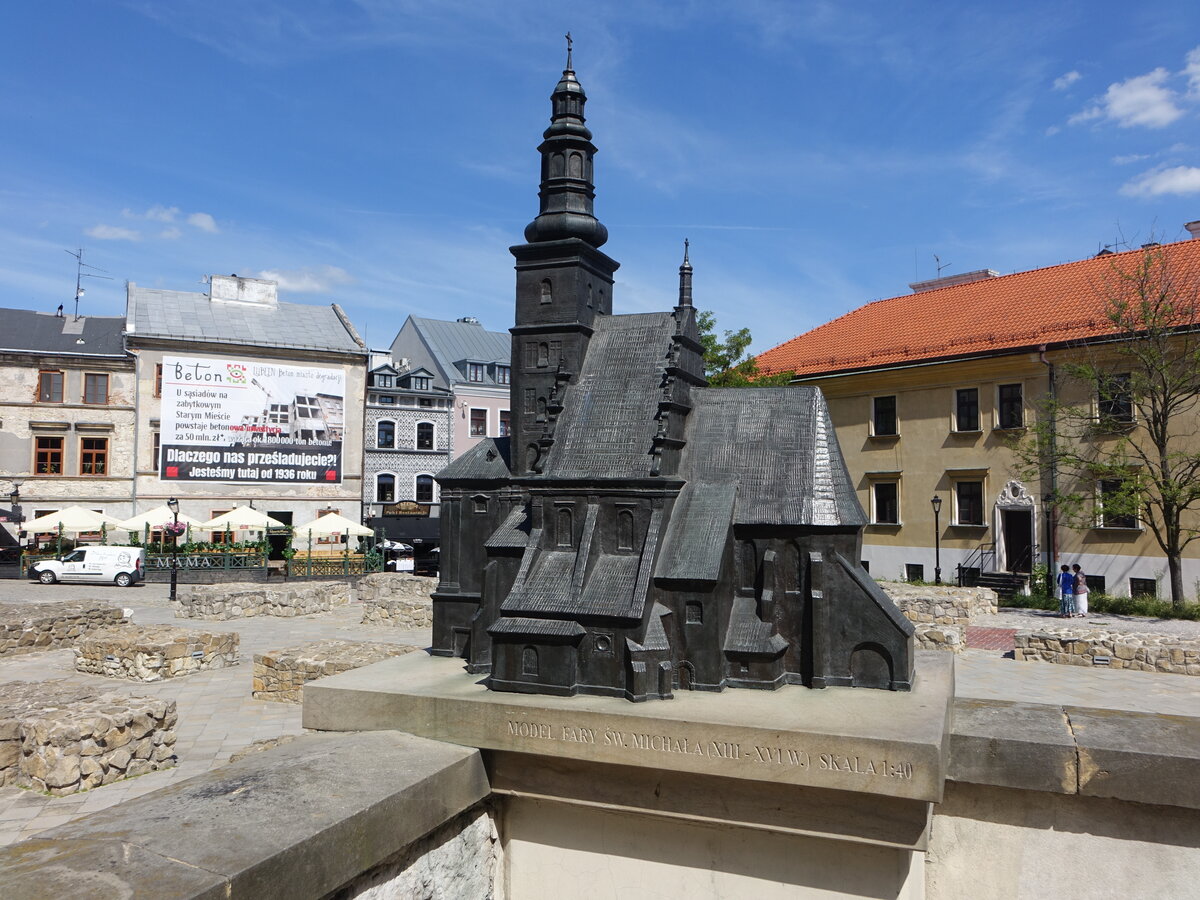 Lublin, Modell der alten St. Michael Kirche am Plac Fo Farze (15.06.2021)