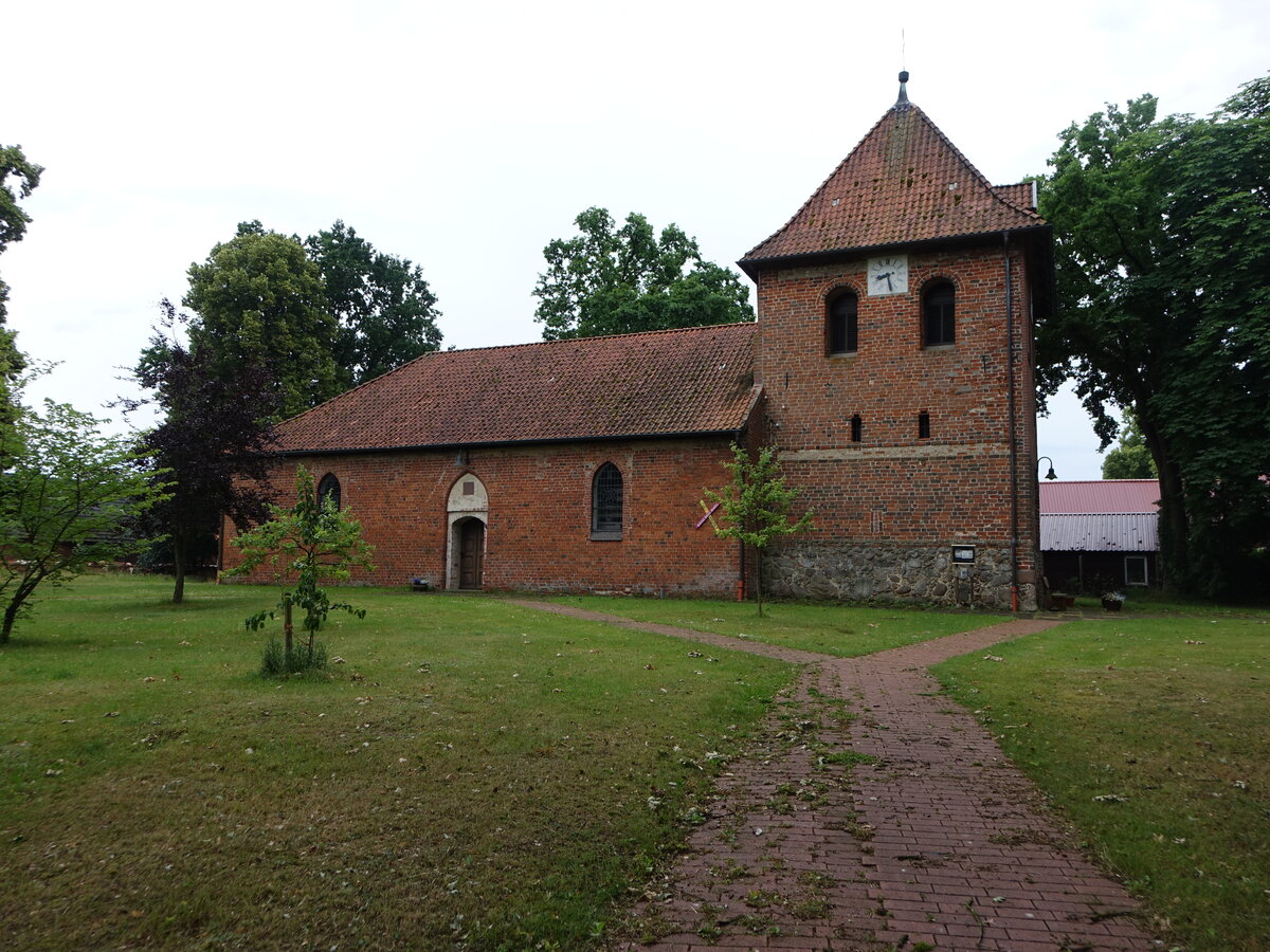 L�der, evangelische St. Bartholom�us Kirche, erbaut ab 1373 (20.06.2026)