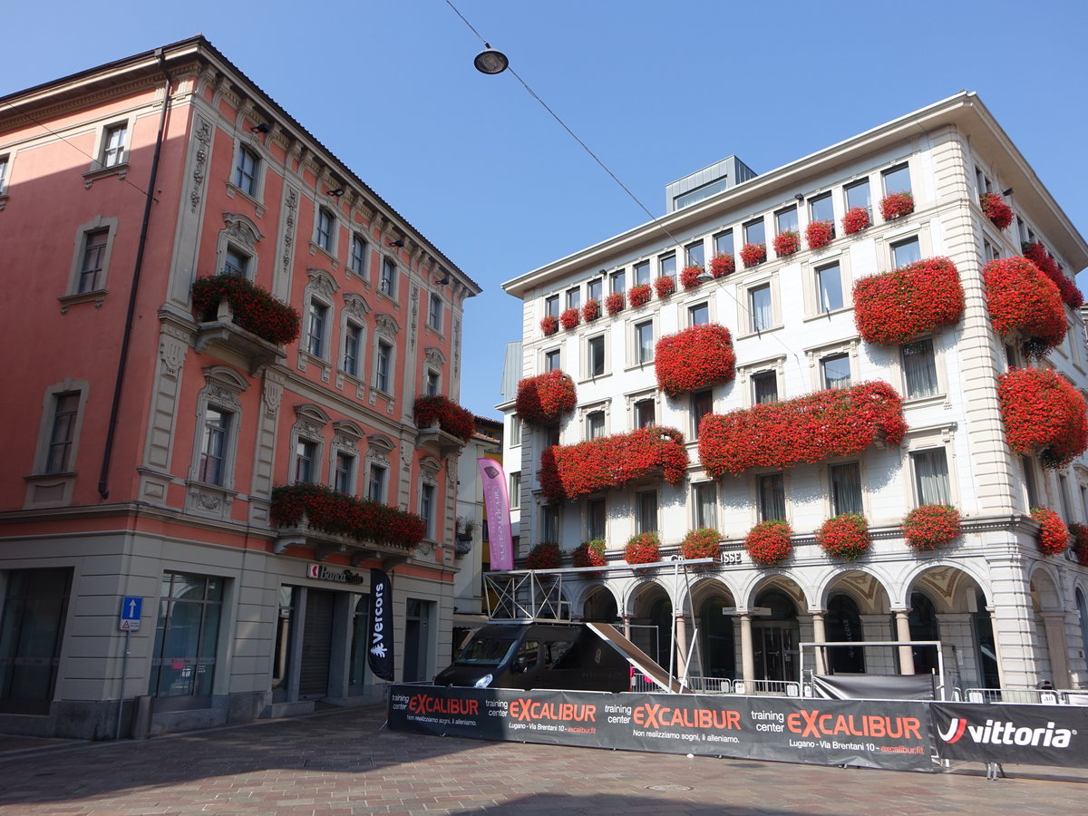 Lugano, Gebude der Banca Stato und Credit Suisse an der Piazza della Riforma (23.09.2018)