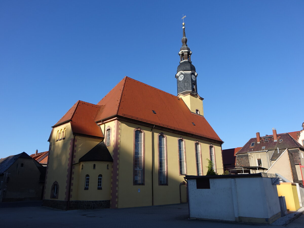 Lunzenau, evangelische St. Jakobus Kirche, erbaut von 1787 bis 1789 (16.09.2023)