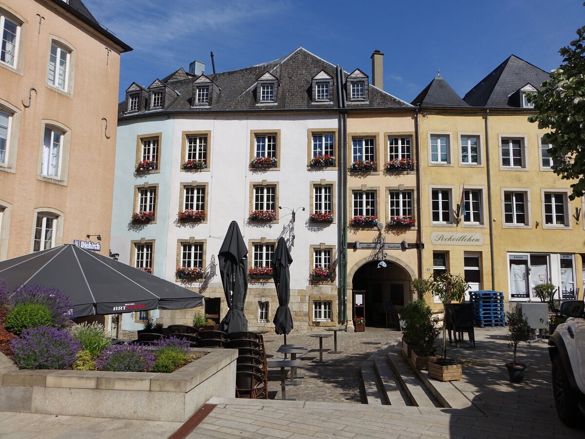 Luxemburg, Huser in der Rue du Rost (21.06.2022)