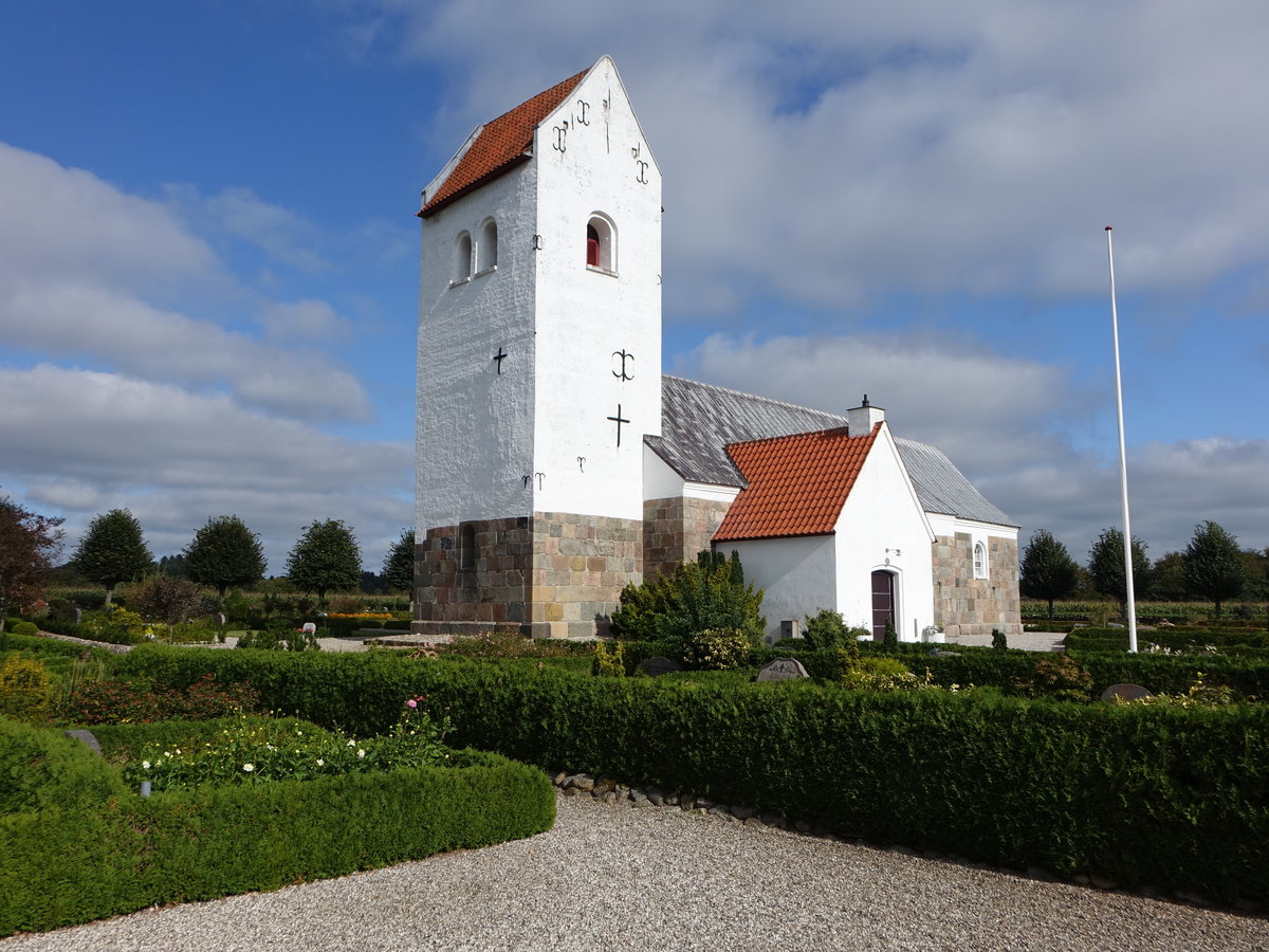 Mnsted, evangelische Kirche, erbaut ab 1100 (20.09.2020)