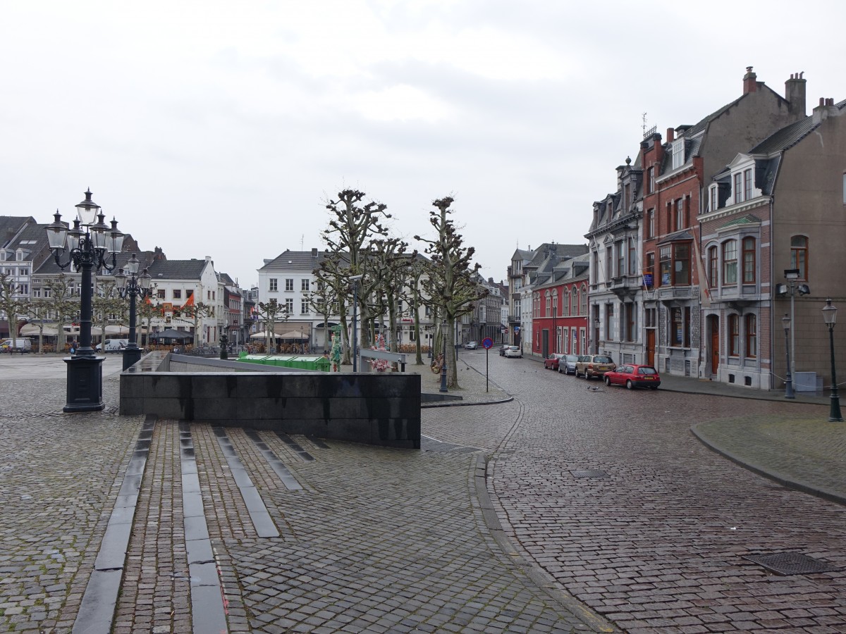 Maastricht, Vrijthof Platz im Zentrum (25.04.2015)