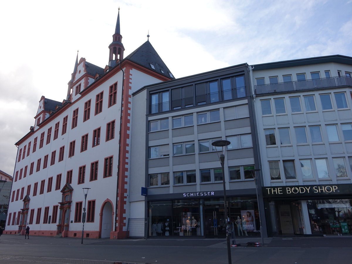Mainz, Gebäude der alten Universität im Jesuitenkolleg am Geschwister Heinefetter Platz (01.03.2020)