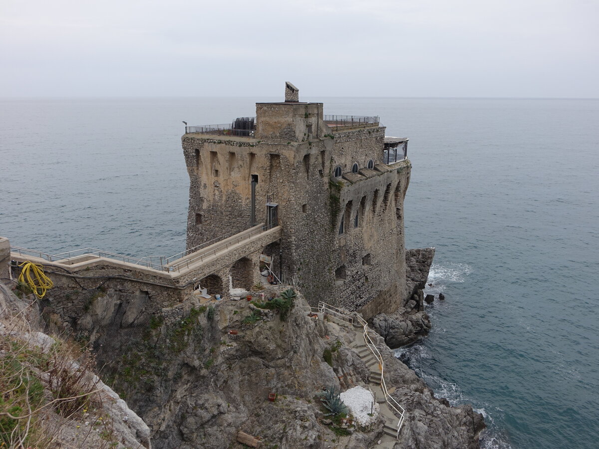 Maiori, Torre Normanna in der Via Diego Taiani (25.02.2023)