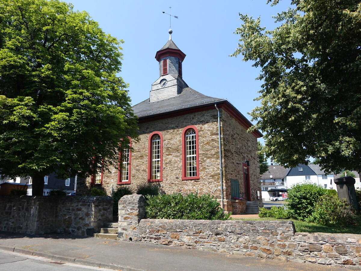 Manderbach, evangelische Kirche, erbaut 1831 (27.06.2026)