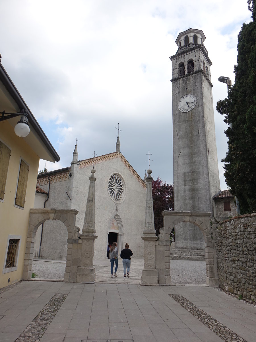 Maniago, Dom St. Mauro, erbaut ab 1488, Fassade von Giacomo Conte (05.05.2017)